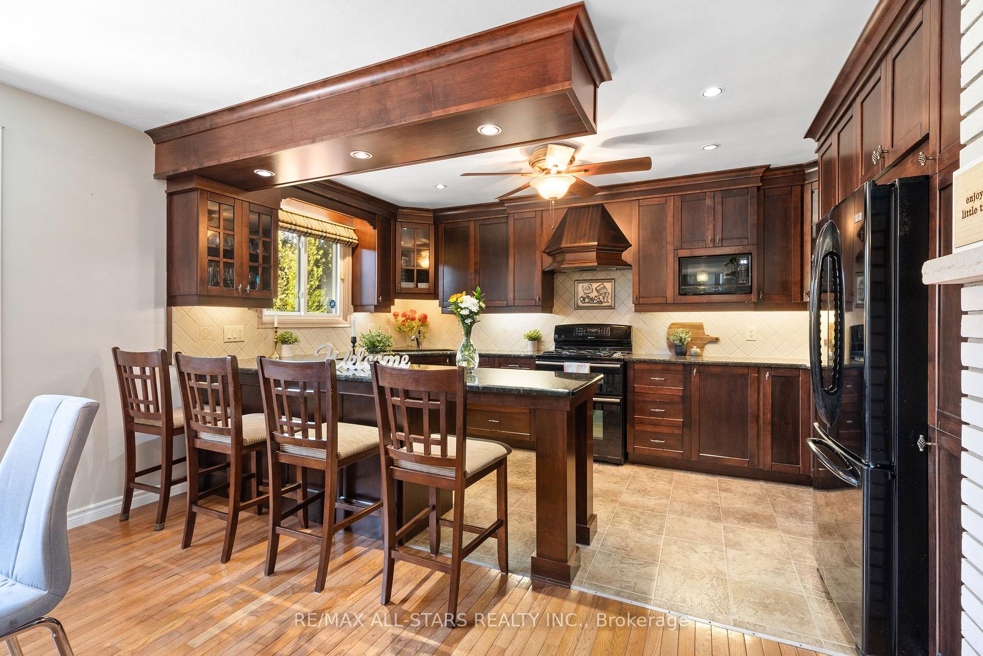 Photo 12 of 137 Anderson Drive, Kawartha Lakes, Fenelon — HOMEH
