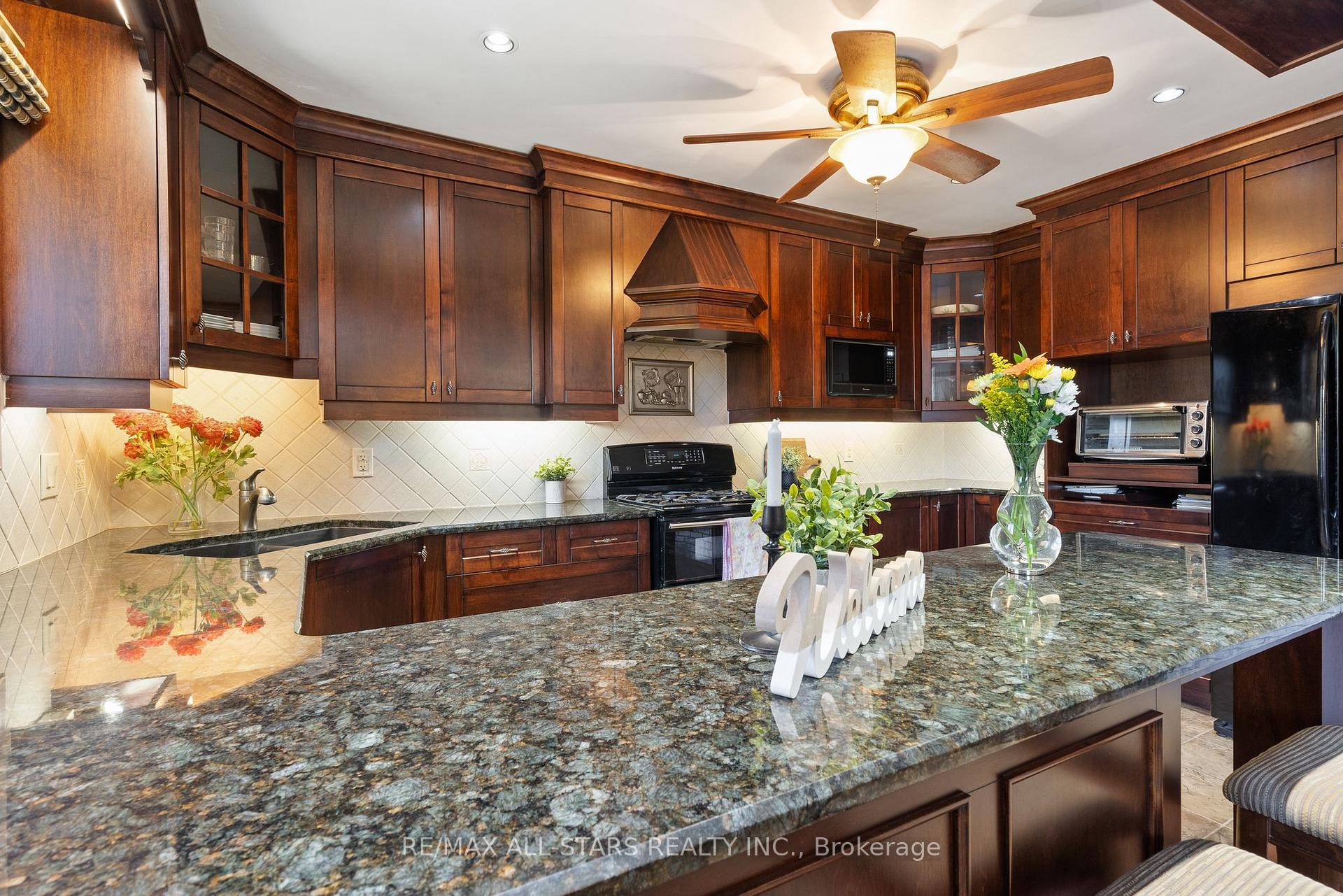Photo 13 of 137 Anderson Drive, Kawartha Lakes, Fenelon — HOMEH