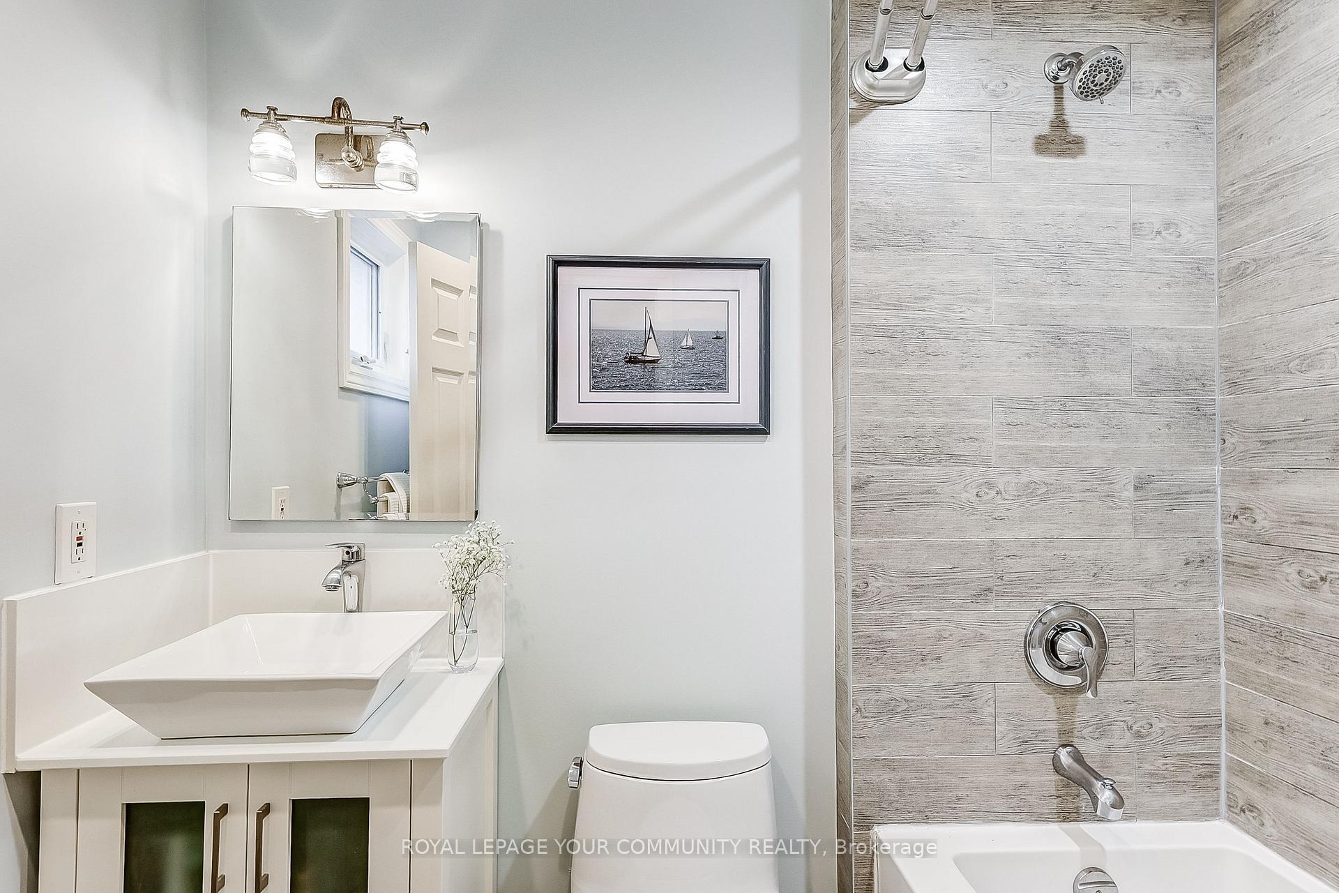 Photo 28 of 29 Trothen Circle, Markham, Markham Village — HOMEH