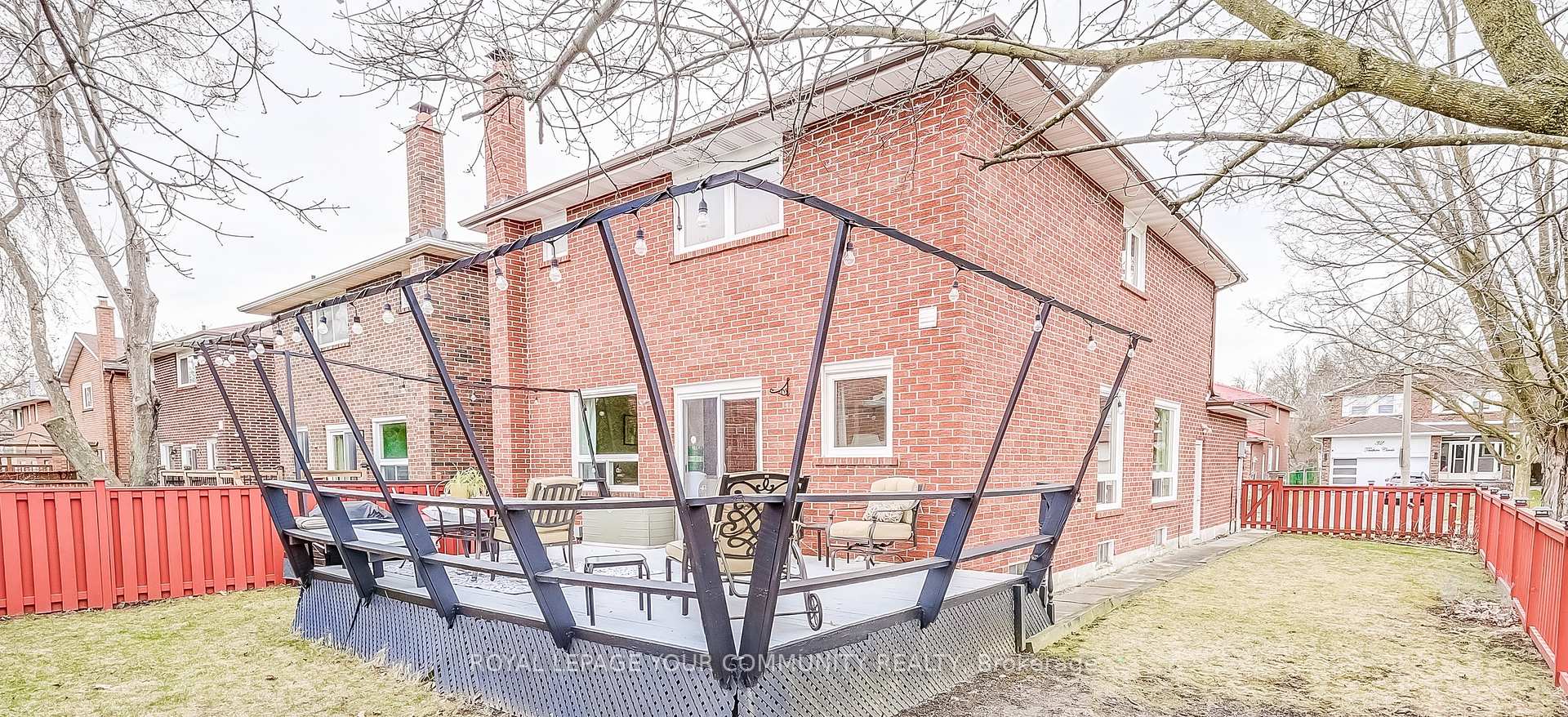 Photo 34 of 29 Trothen Circle, Markham, Markham Village — HOMEH