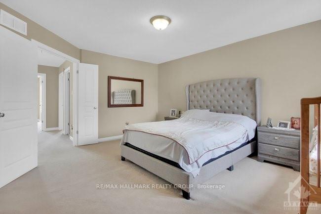 Photo 10 of 411 Arncliffe Avenue, Ottawa, Kanata - Morgan's Grant/South March — HOMEH