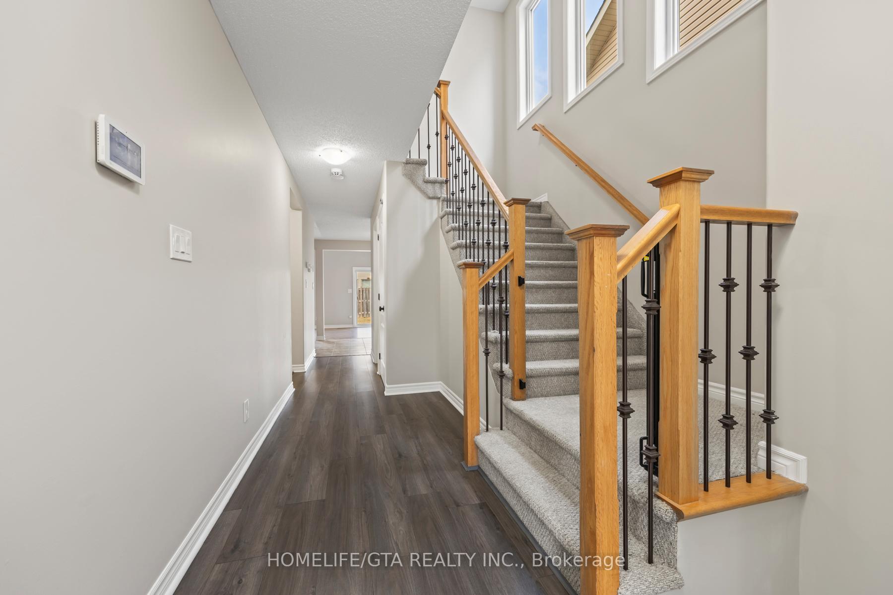 Photo 12 of 1204 Carfa Crescent, Kingston, City Northwest — HOMEH