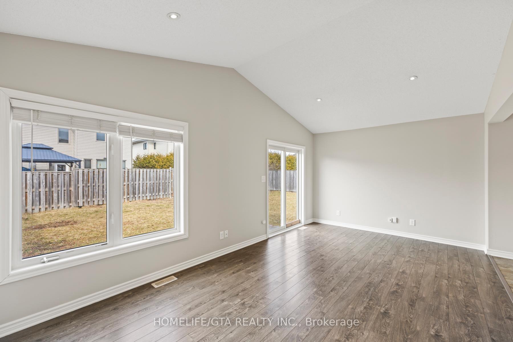 Photo 24 of 1204 Carfa Crescent, Kingston, City Northwest — HOMEH