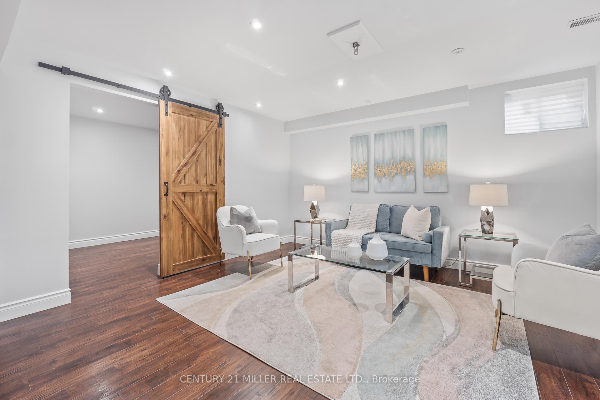 Photo 31 of 740 Casarin Crescent, Milton, Coates — HOMEH