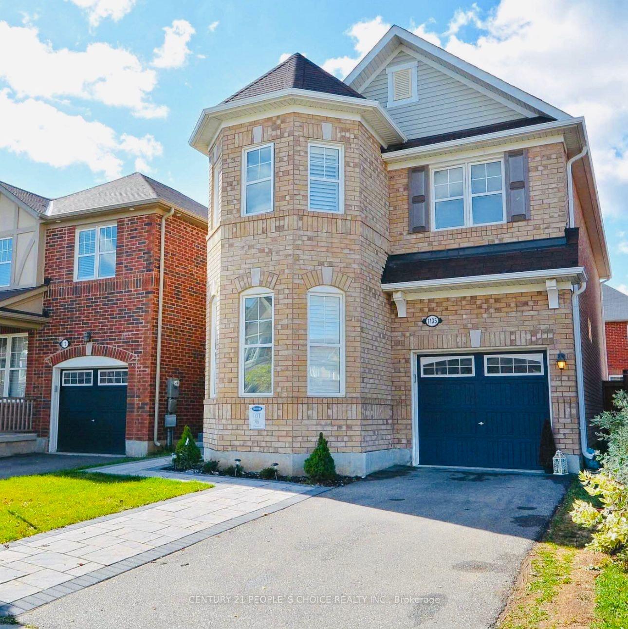 Front of Unit Upper, 1135 Solomon Court