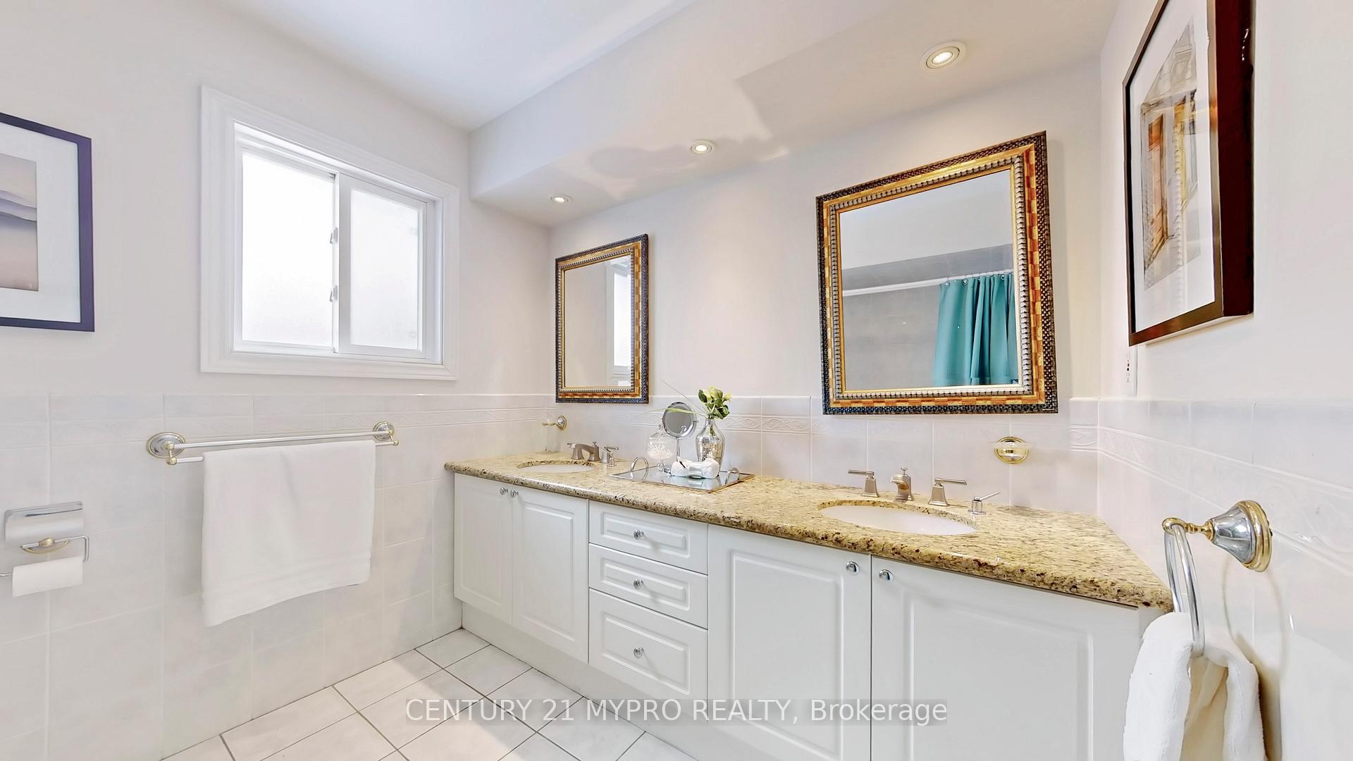 Photo 29 of 4 Mallory Avenue, Markham, Milliken Mills East — HOMEH