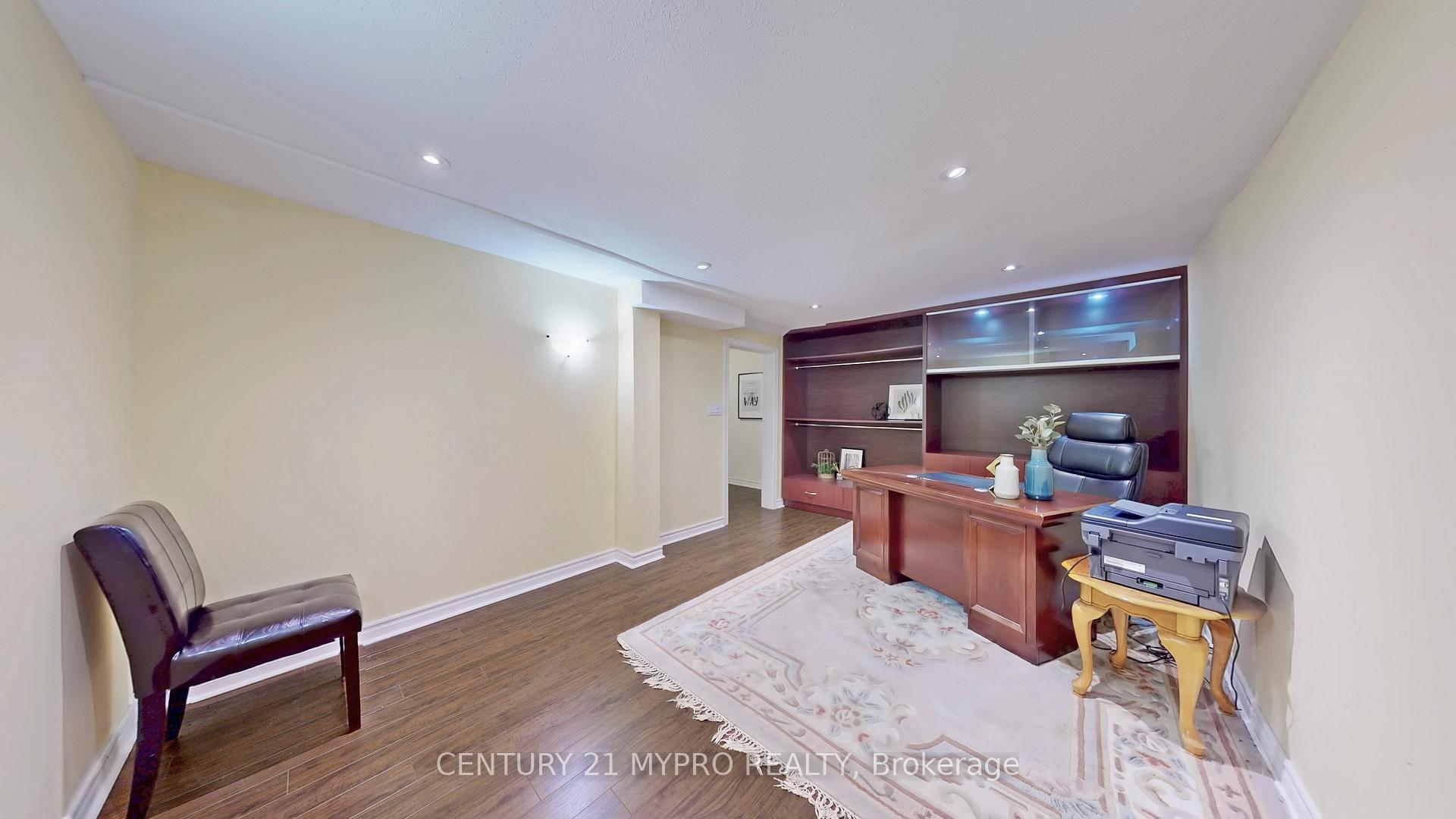 Photo 32 of 4 Mallory Avenue, Markham, Milliken Mills East — HOMEH