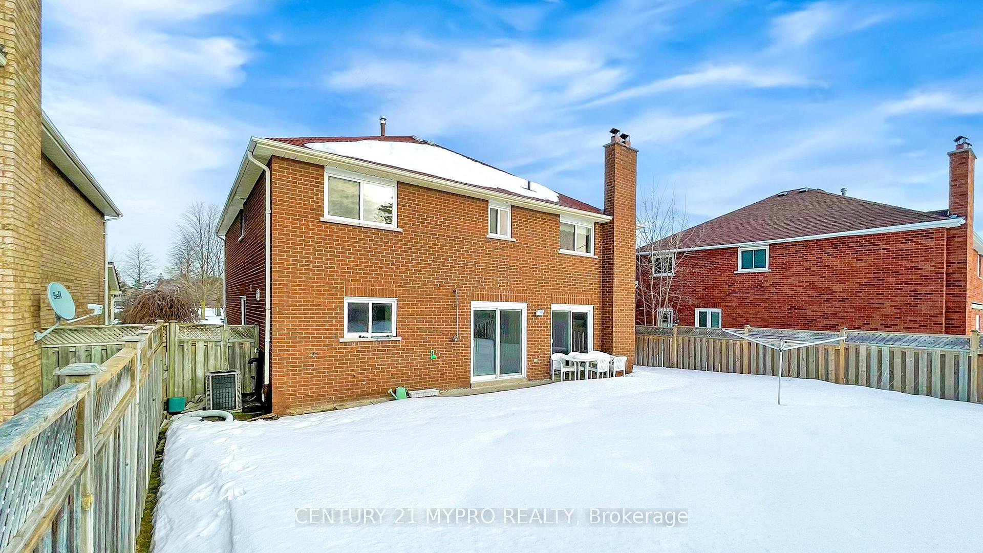 Photo 36 of 4 Mallory Avenue, Markham, Milliken Mills East — HOMEH
