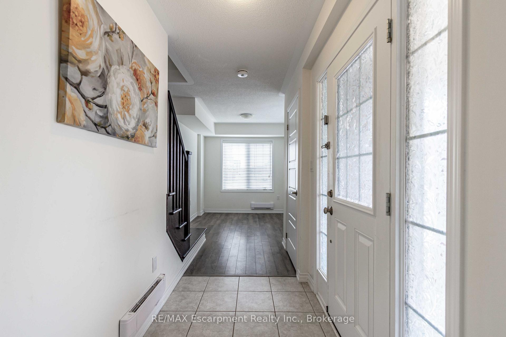 Photo 4 of 555 Allport Gate, Milton, Clarke — HOMEH