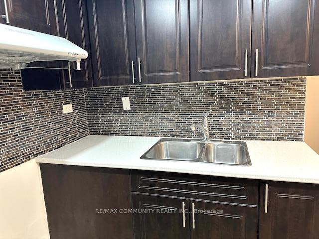 Photo 4 of Unit Bsmt, 154 Rizal Avenue, Markham, Box Grove — HOMEH