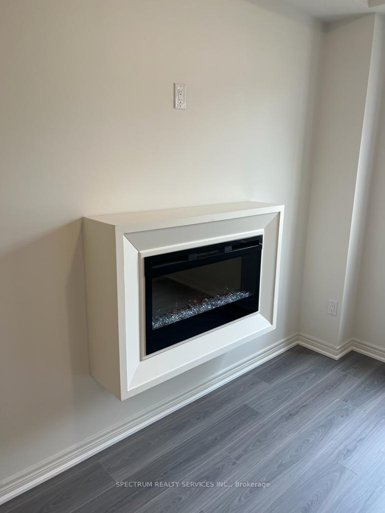 Photo 6 of 365 Skinner Road, Hamilton, Waterdown — HOMEH