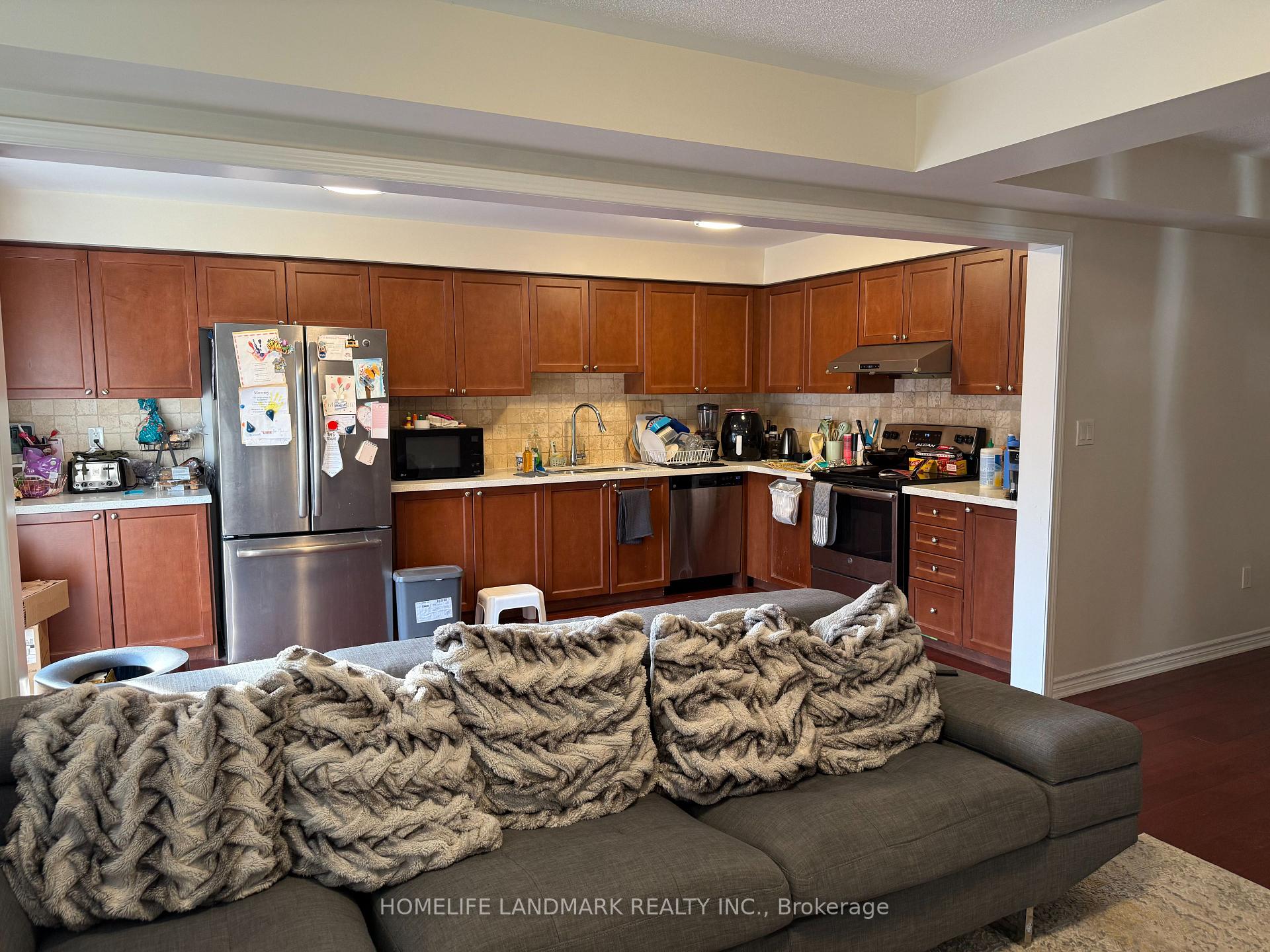 Photo 18 of 1588 Gainer Crescent, Milton, Clarke — HOMEH