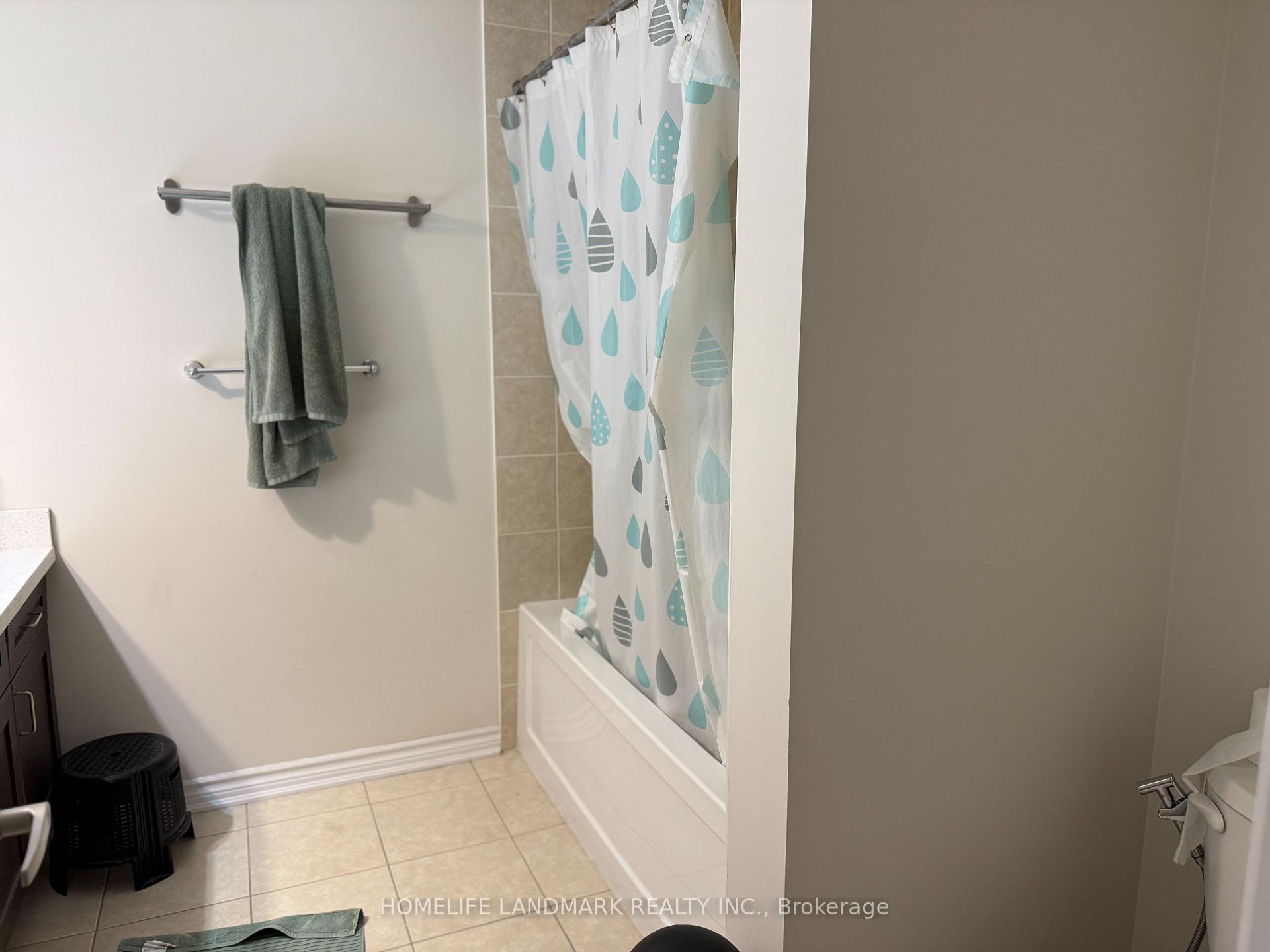 Photo 5 of 1588 Gainer Crescent, Milton, Clarke — HOMEH