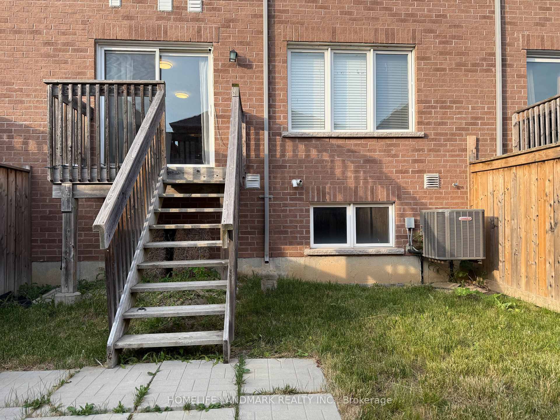 Photo 10 of 1588 Gainer Crescent, Milton, Clarke — HOMEH