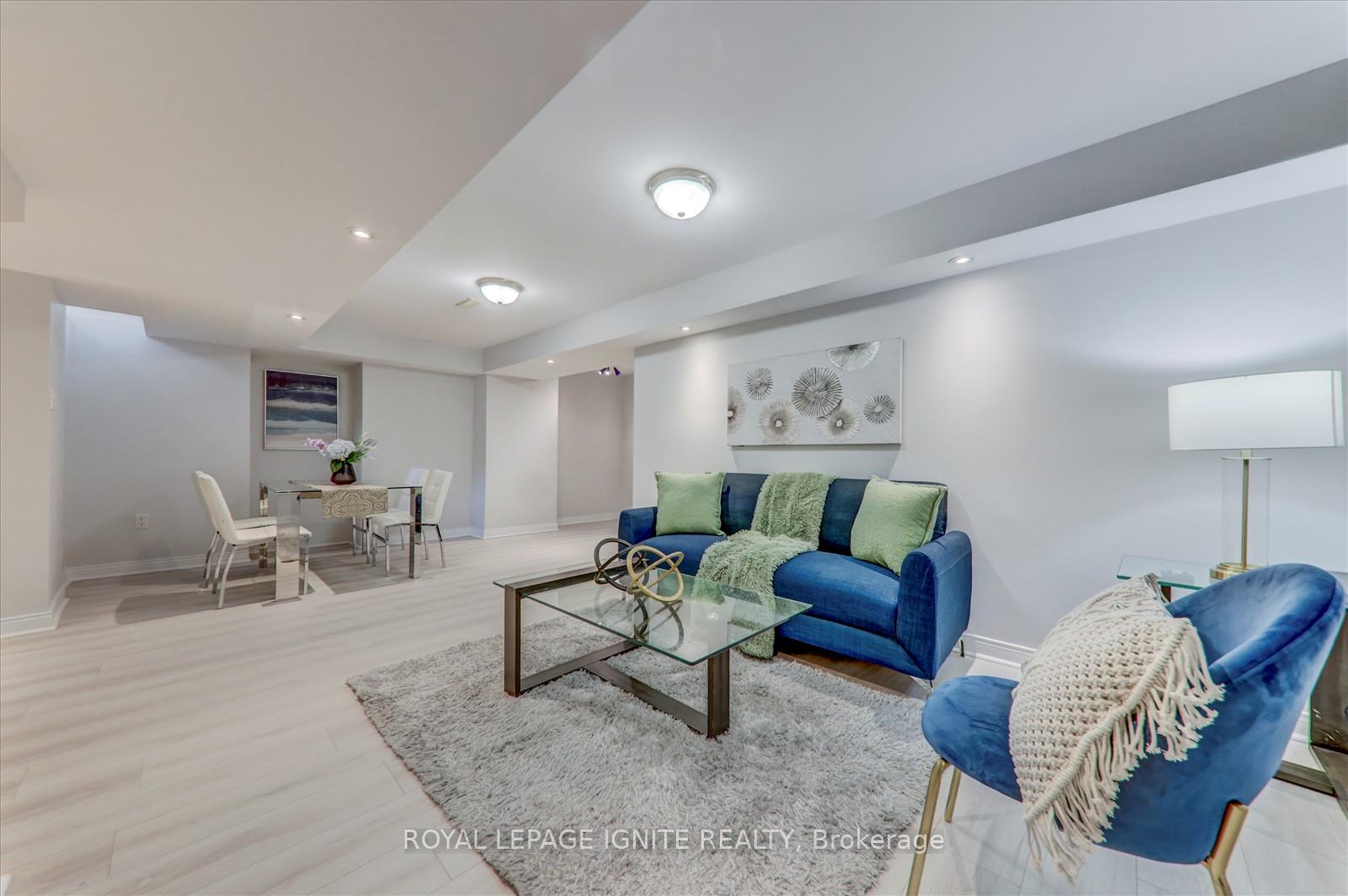 Photo 31 of 340 Bur Oak Avenue, Markham, Berczy — HOMEH