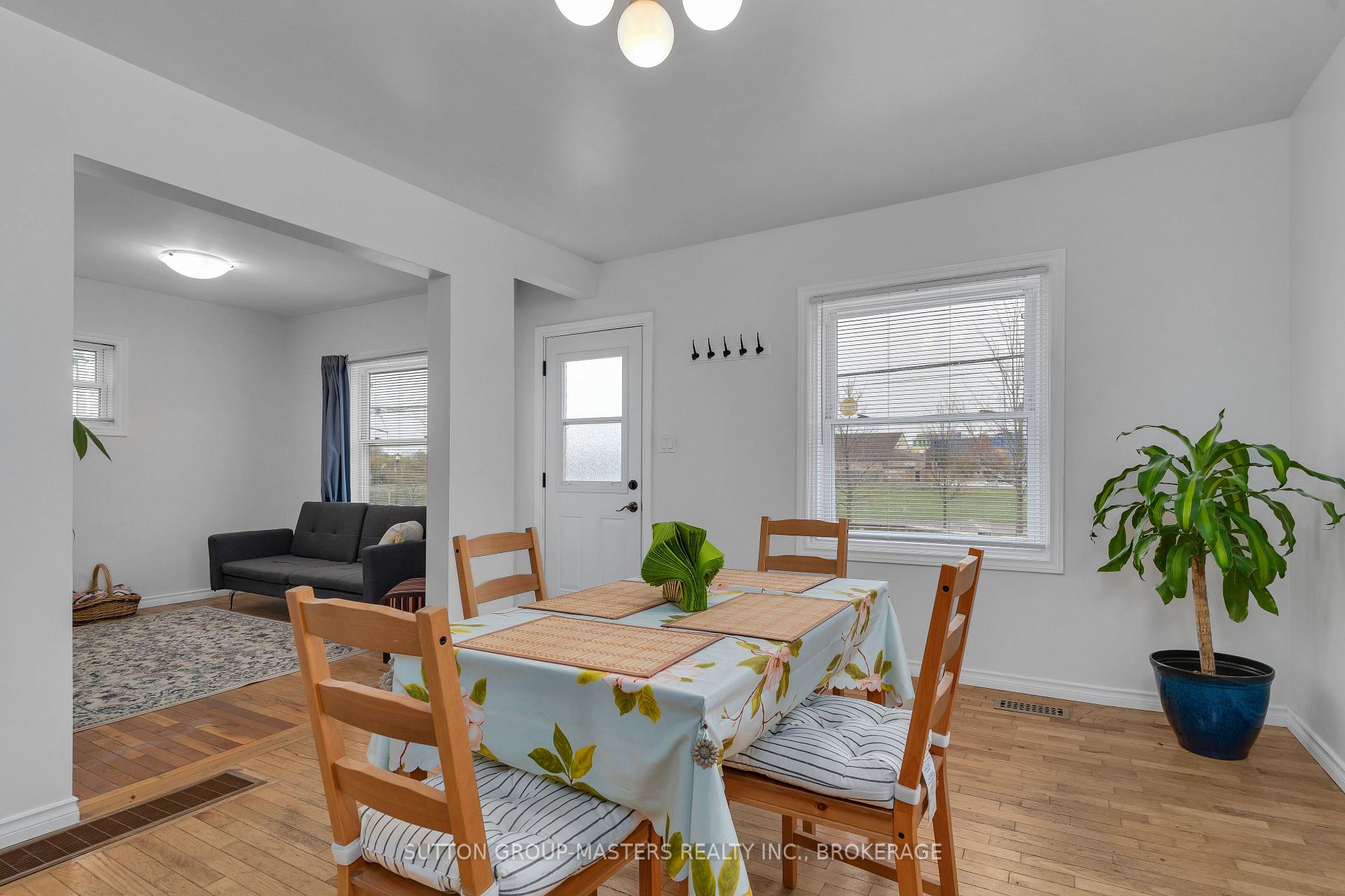 Photo 7 of 129 Concession Street, Kingston, East of Sir John A. Blvd — HOMEH