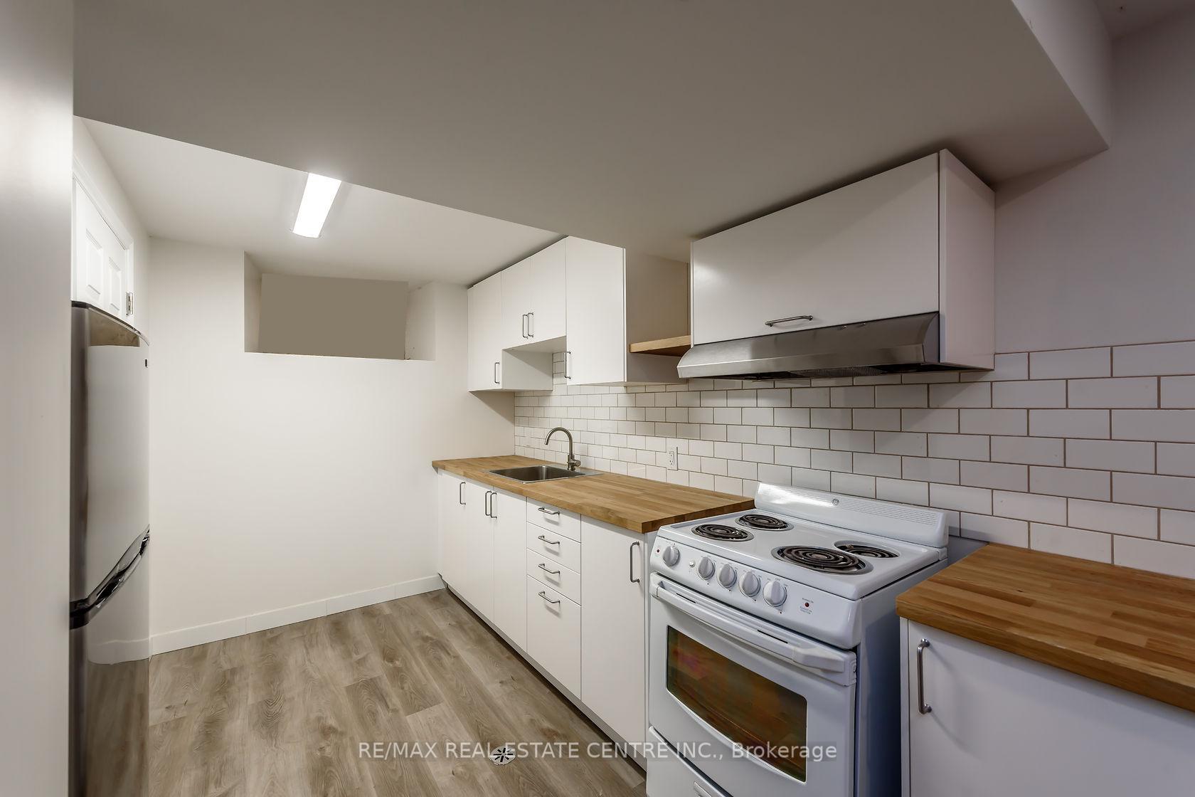 Photo 4 of Unit BSMNT, 191 Sherman Avenue, Hamilton, St. Clair — HOMEH