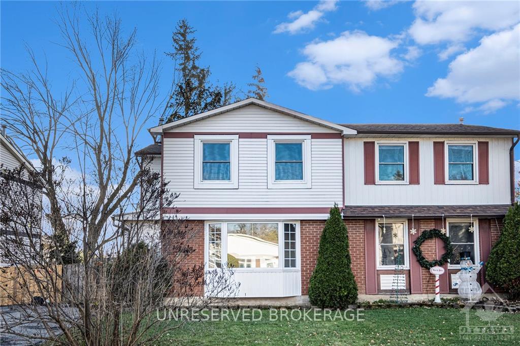 Photo 2 of 10 Melanie Crescent, Ottawa, Kanata - Glencairn/Hazeldean — HOMEH