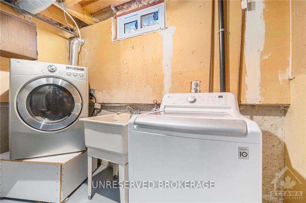 Photo 21 of 10 Melanie Crescent, Ottawa, Kanata - Glencairn/Hazeldean — HOMEH