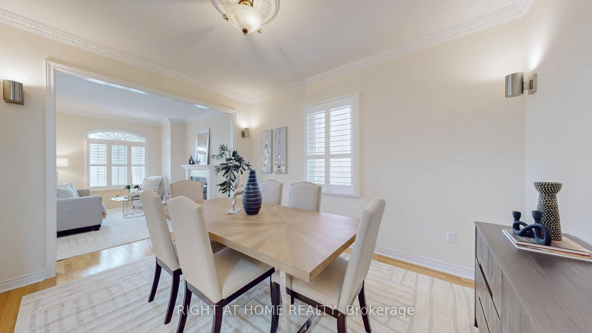 Photo 10 of 352 Castan Avenue, Markham, Village Green-South Unionville — HOMEH