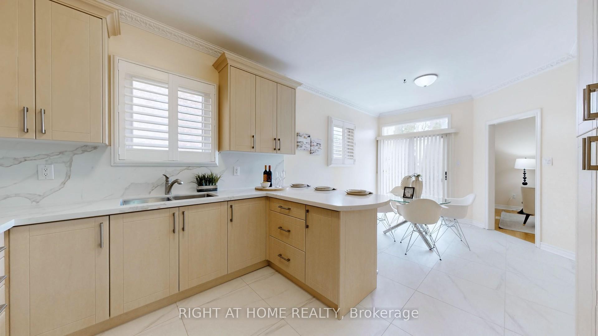 Photo 15 of 352 Castan Avenue, Markham, Village Green-South Unionville — HOMEH