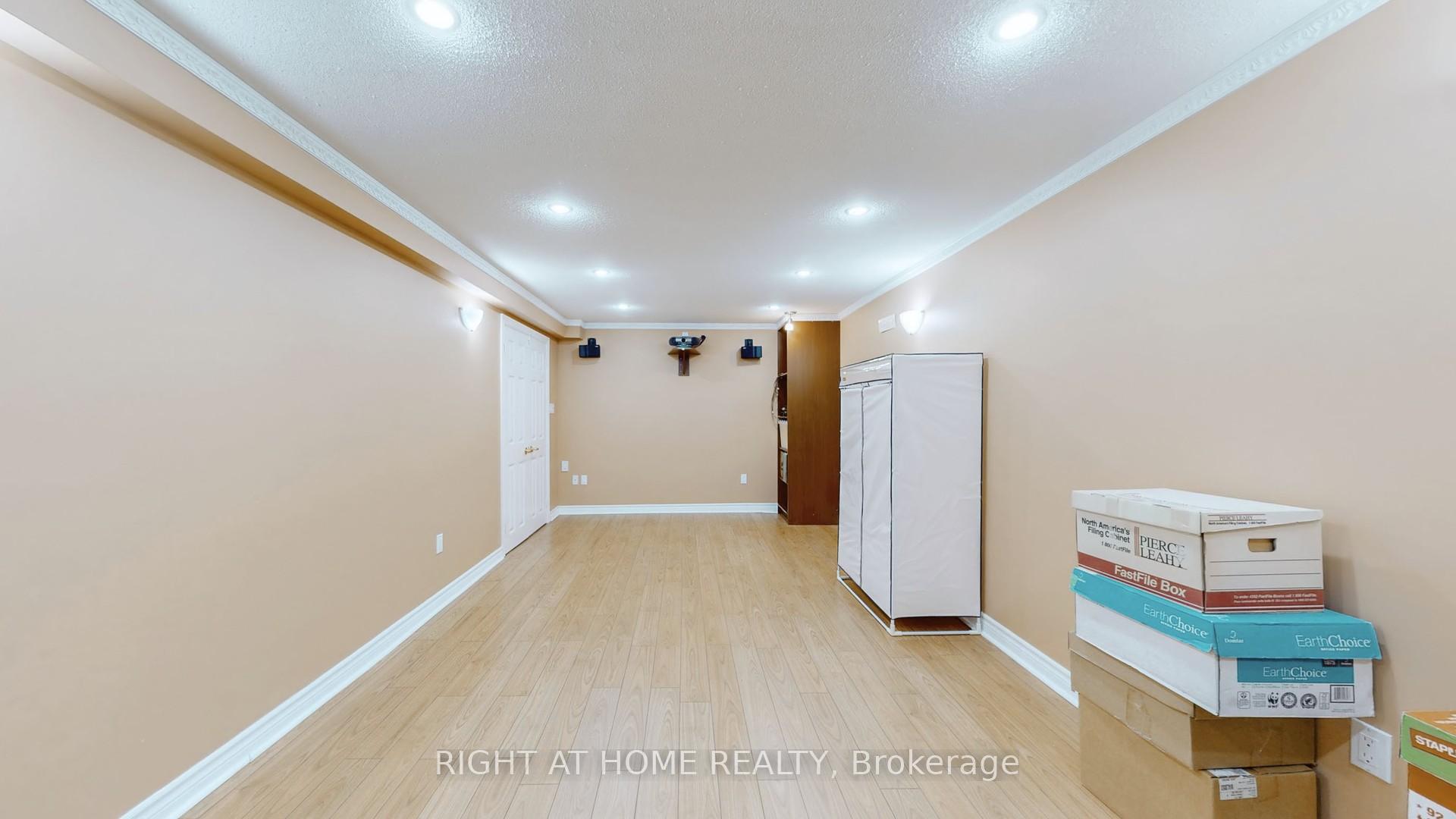 Photo 39 of 352 Castan Avenue, Markham, Village Green-South Unionville — HOMEH