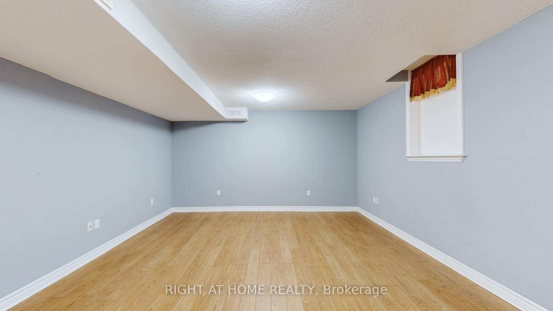 Photo 41 of 352 Castan Avenue, Markham, Village Green-South Unionville — HOMEH