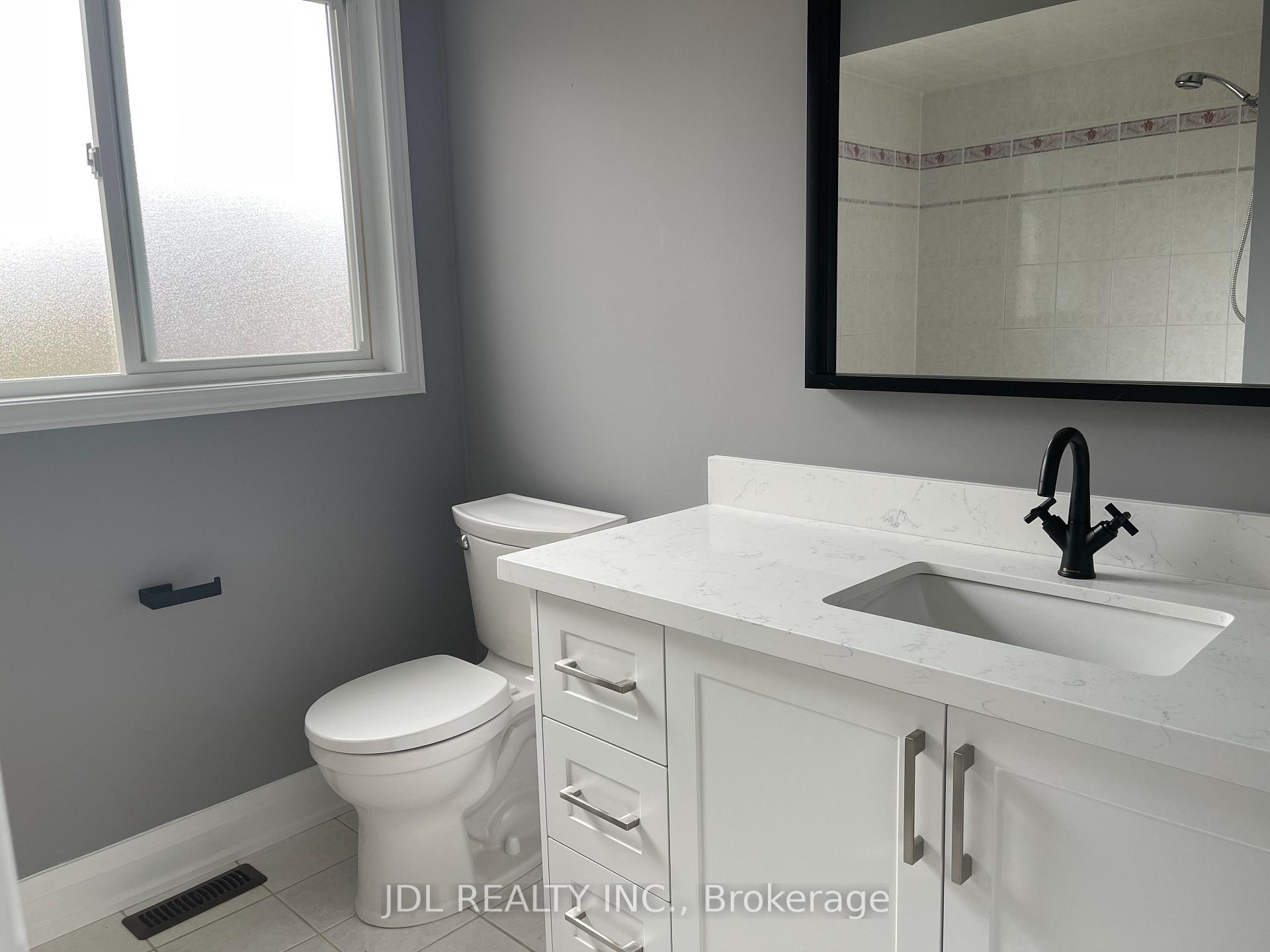 Photo 15 of 786 Caboto Trail, Markham, Village Green-South Unionville — HOMEH