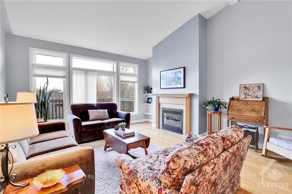 Photo 4 of 120 Passageway, Ottawa, Kanata - Bridlewood — HOMEH