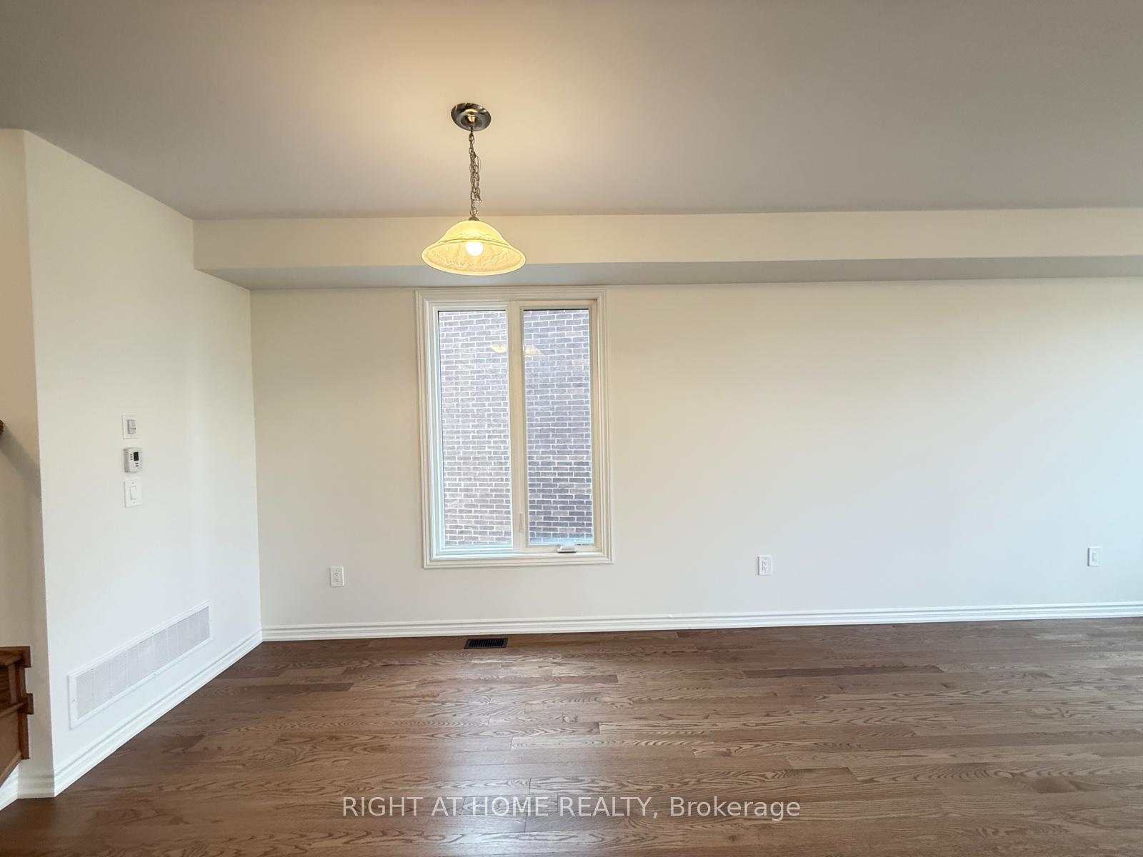 Photo 3 of 1595 Savoline Boulevard, Milton, Walker — HOMEH