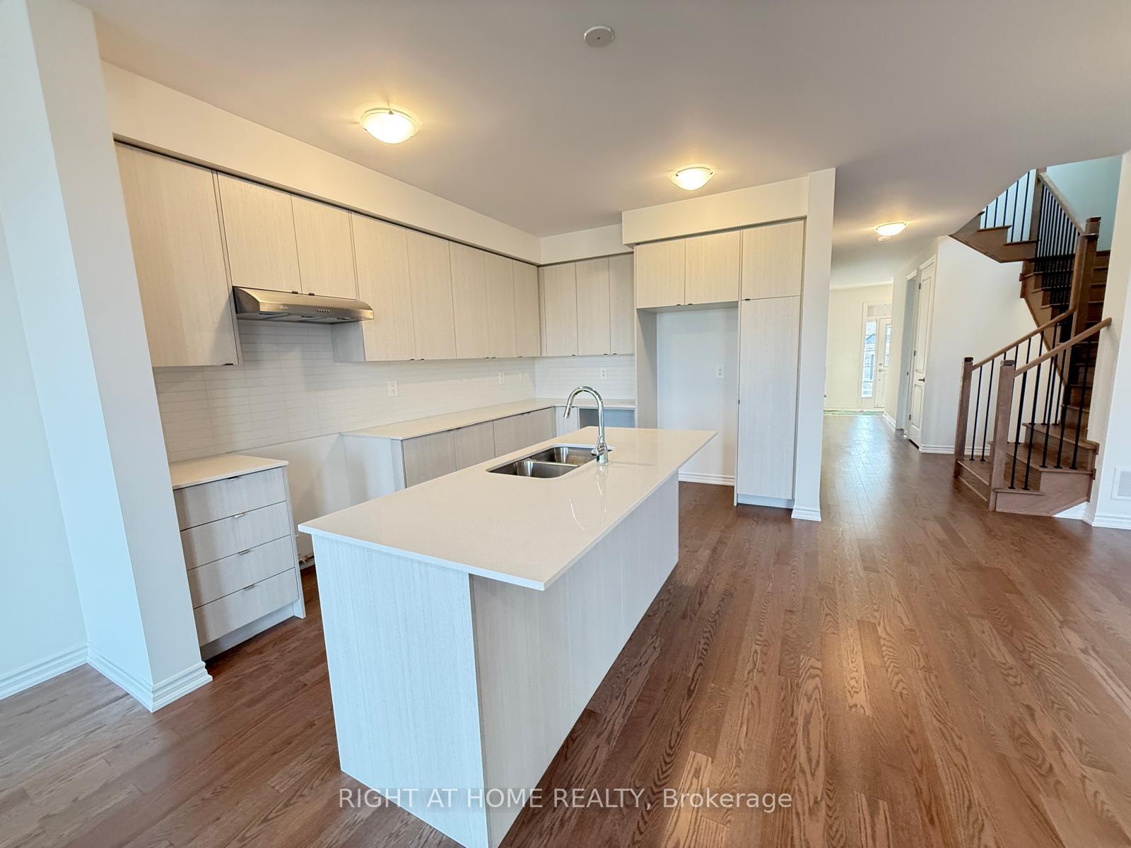 Photo 5 of 1595 Savoline Boulevard, Milton, Walker — HOMEH