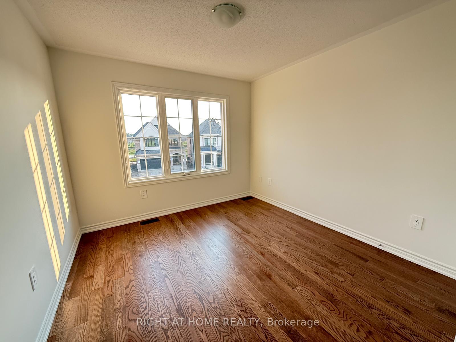 Photo 8 of 1595 Savoline Boulevard, Milton, Walker — HOMEH
