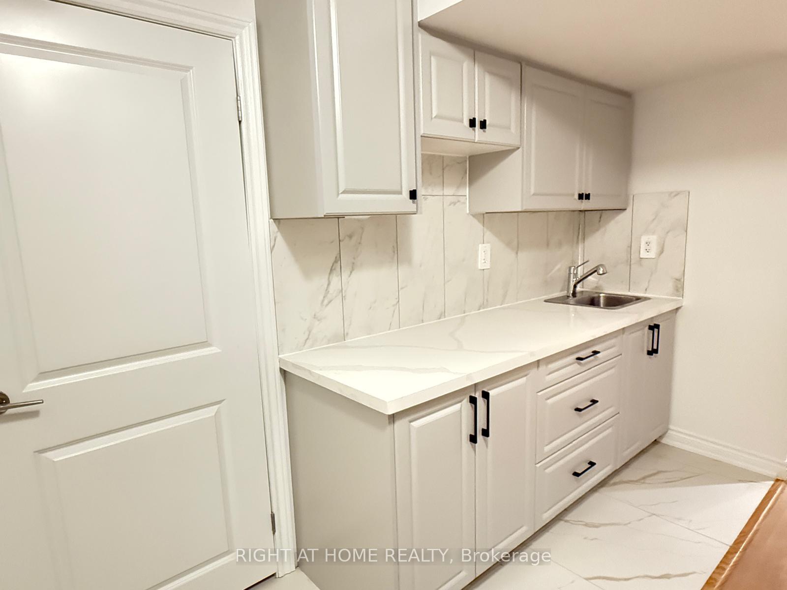 Photo 32 of 1595 Savoline Boulevard, Milton, Walker — HOMEH