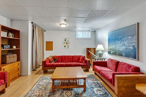 Photo 20 of 111 Beehive Drive, Kawartha Lakes, Fenelon — HOMEH