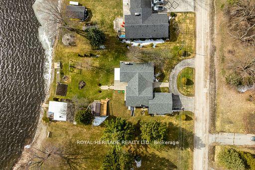 Photo 33 of 111 Beehive Drive, Kawartha Lakes, Fenelon — HOMEH