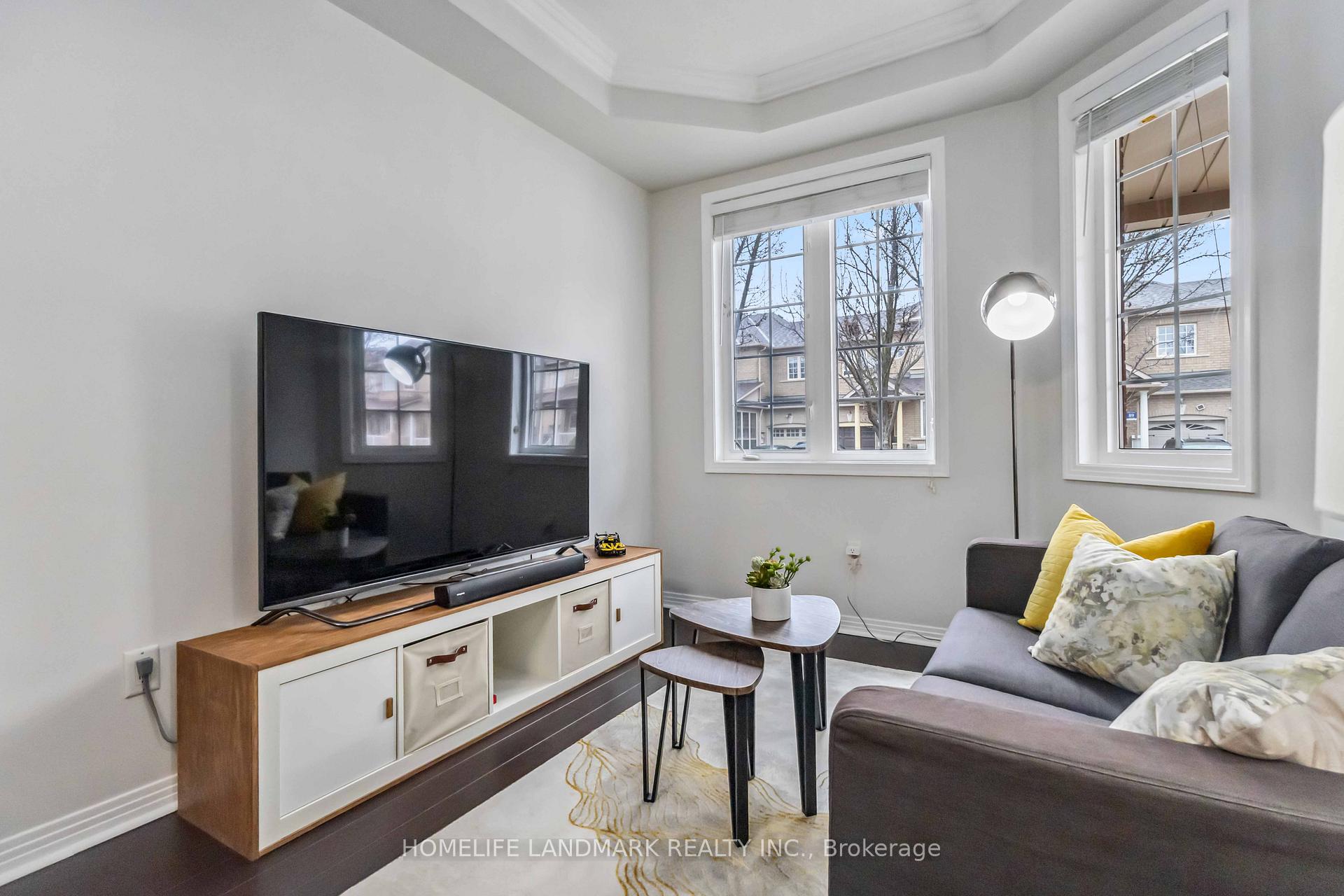 Photo 8 of 27 Sanderson Road, Markham, Cachet — HOMEH