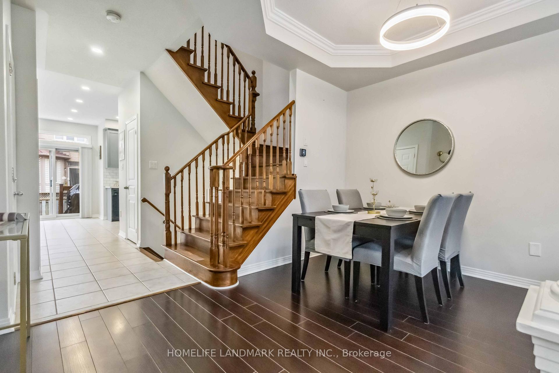 Photo 9 of 27 Sanderson Road, Markham, Cachet — HOMEH