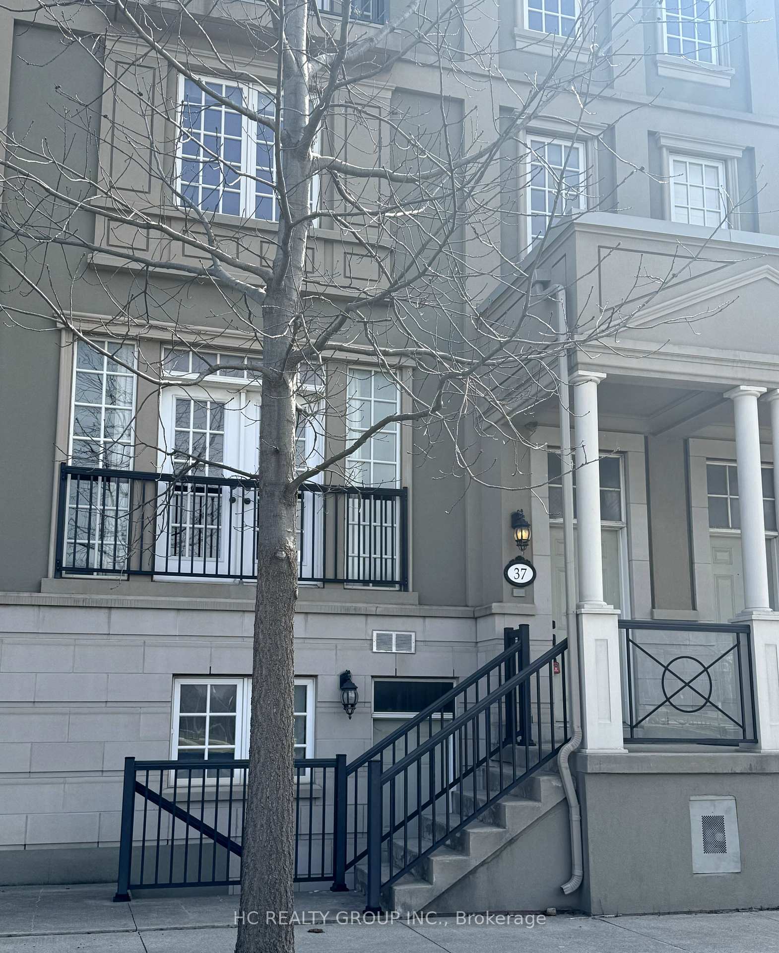 Front of 37 Rouge Valley Drive W