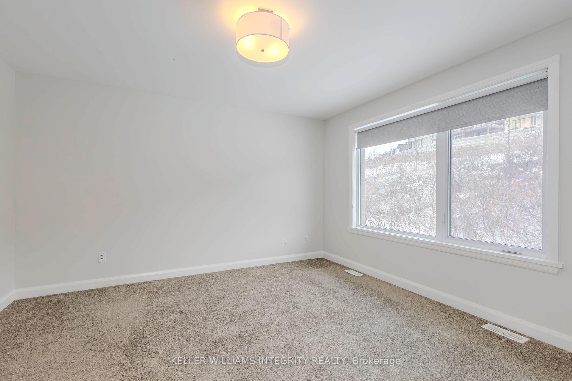 Photo 19 of 143 Boundstone Way, Ottawa, Kanata - Kanata Lakes/Heritage Hills — HOMEH