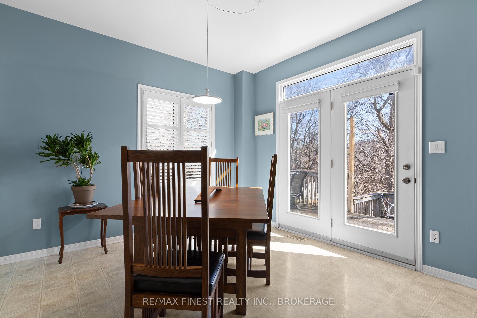 Photo 16 of 514 Weston Crescent, Kingston, East Gardiners Rd — HOMEH
