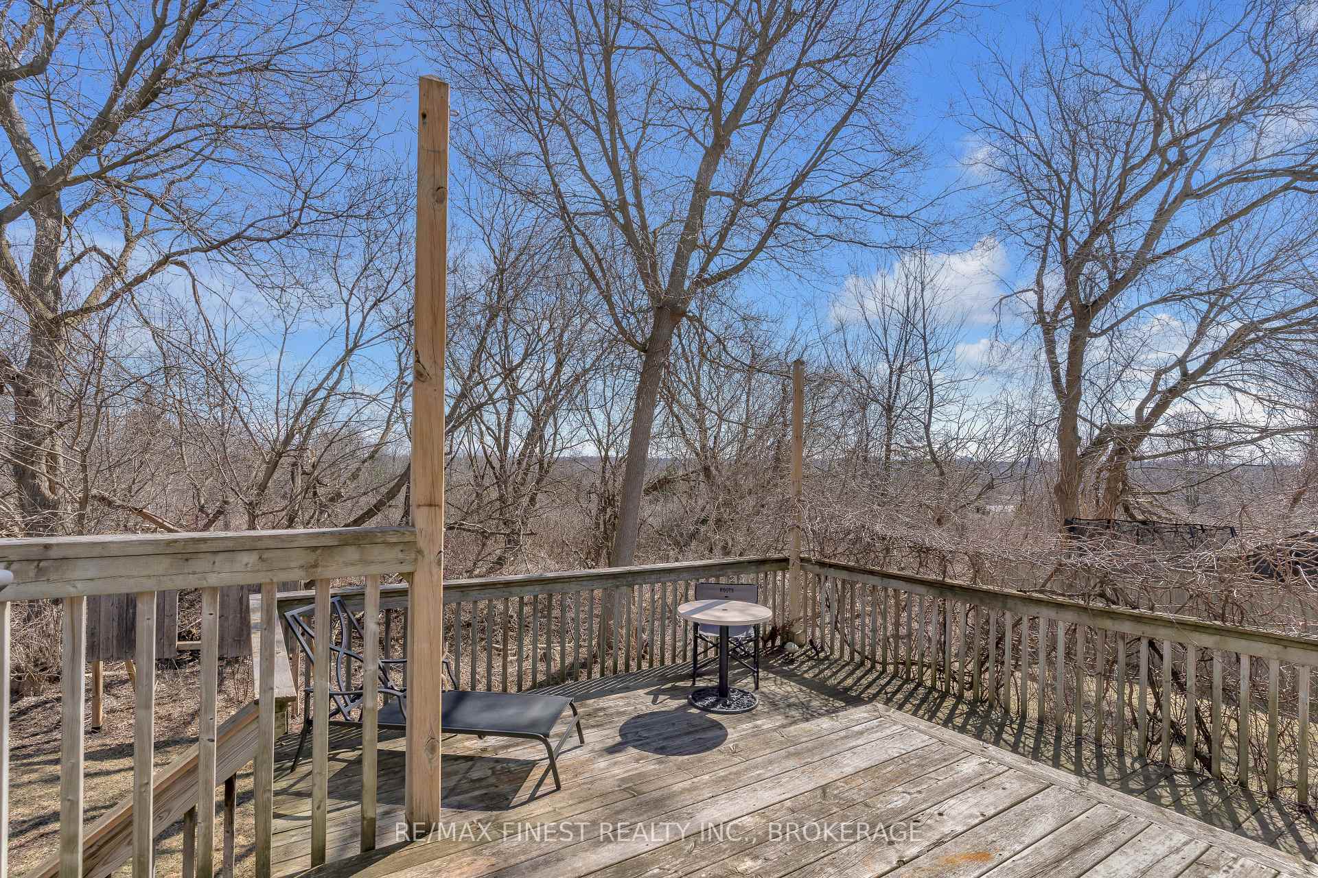 Photo 33 of 514 Weston Crescent, Kingston, East Gardiners Rd — HOMEH