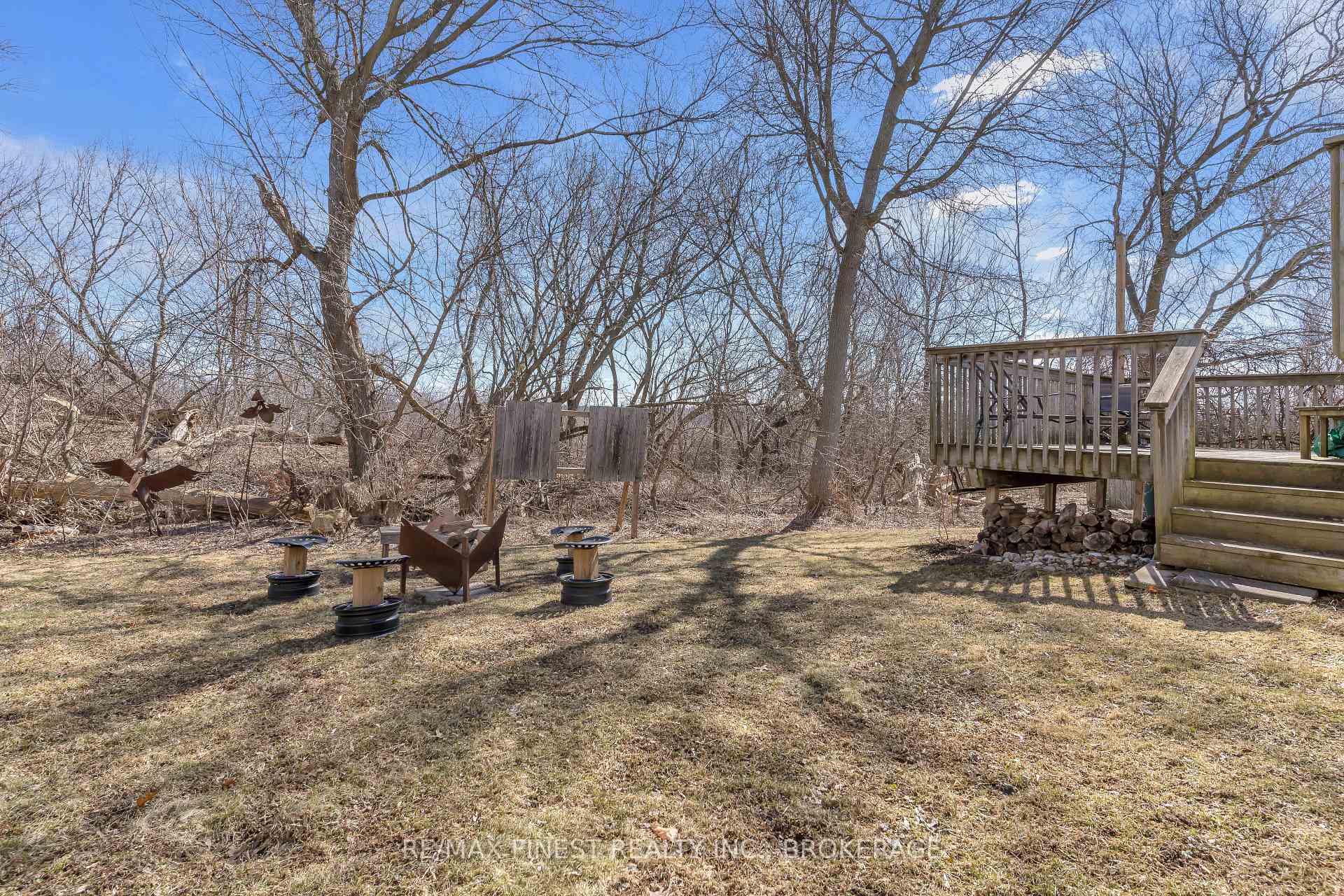 Photo 34 of 514 Weston Crescent, Kingston, East Gardiners Rd — HOMEH