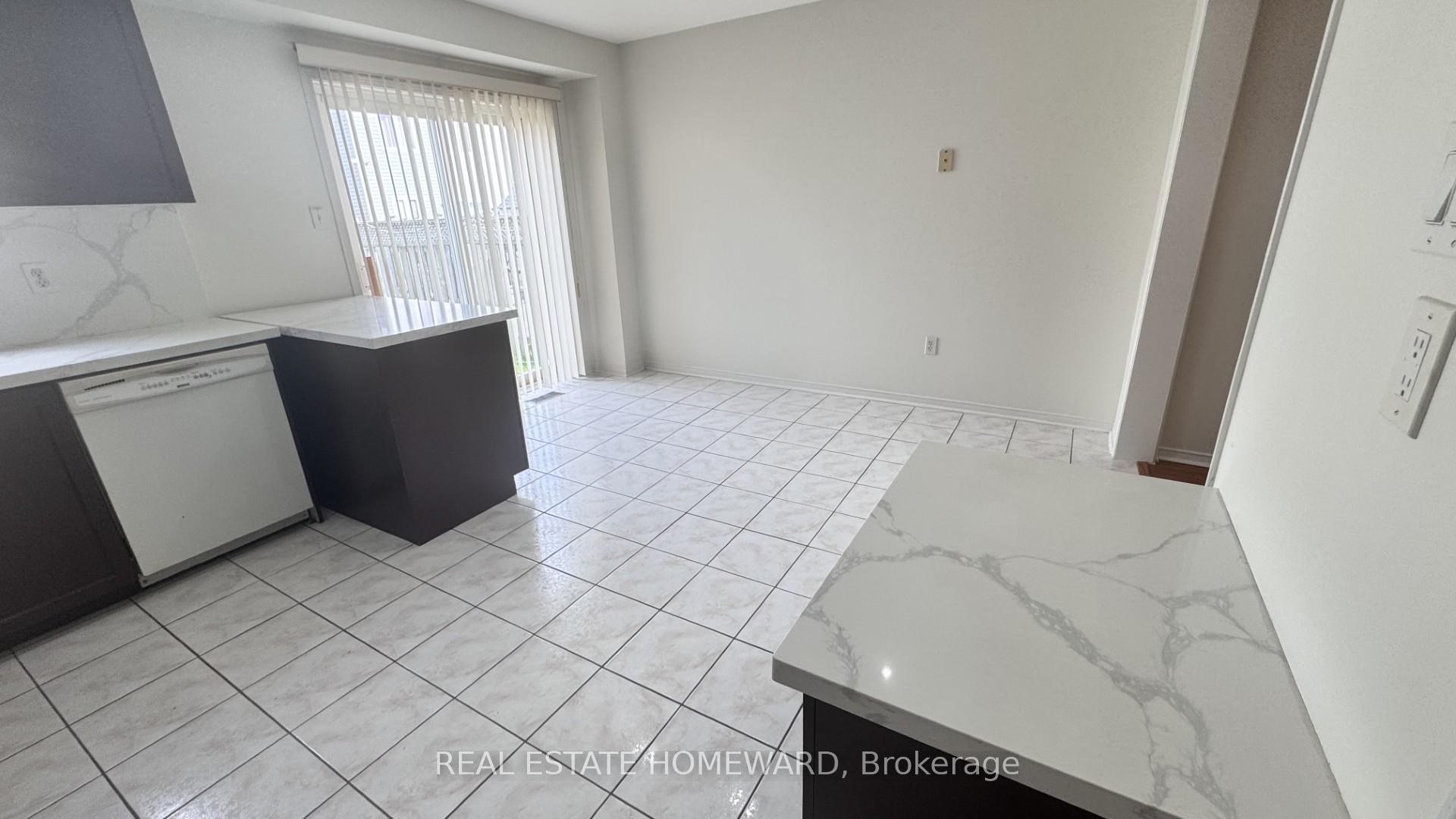 Photo 9 of 63 Billingsley Crescent, Markham, Cedarwood — HOMEH