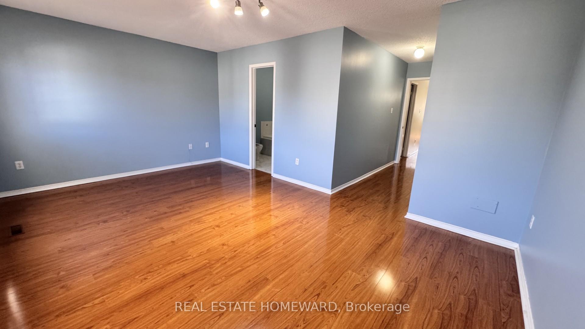 Photo 12 of 63 Billingsley Crescent, Markham, Cedarwood — HOMEH