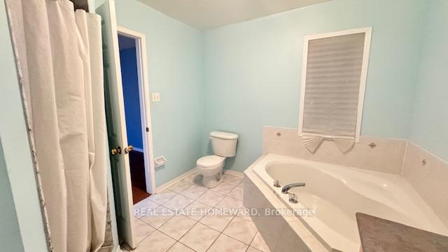 Photo 13 of 63 Billingsley Crescent, Markham, Cedarwood — HOMEH