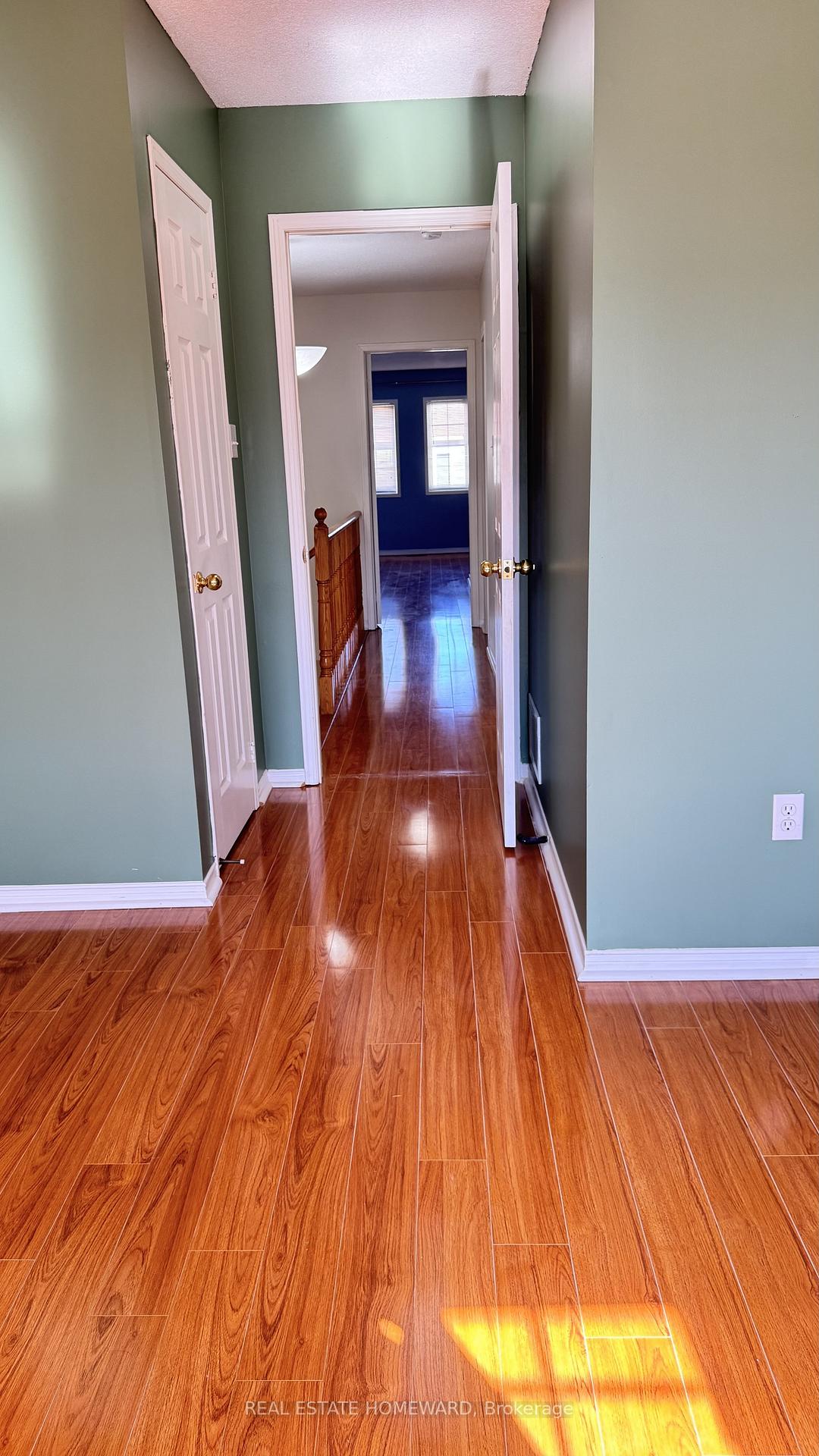 Photo 20 of 63 Billingsley Crescent, Markham, Cedarwood — HOMEH