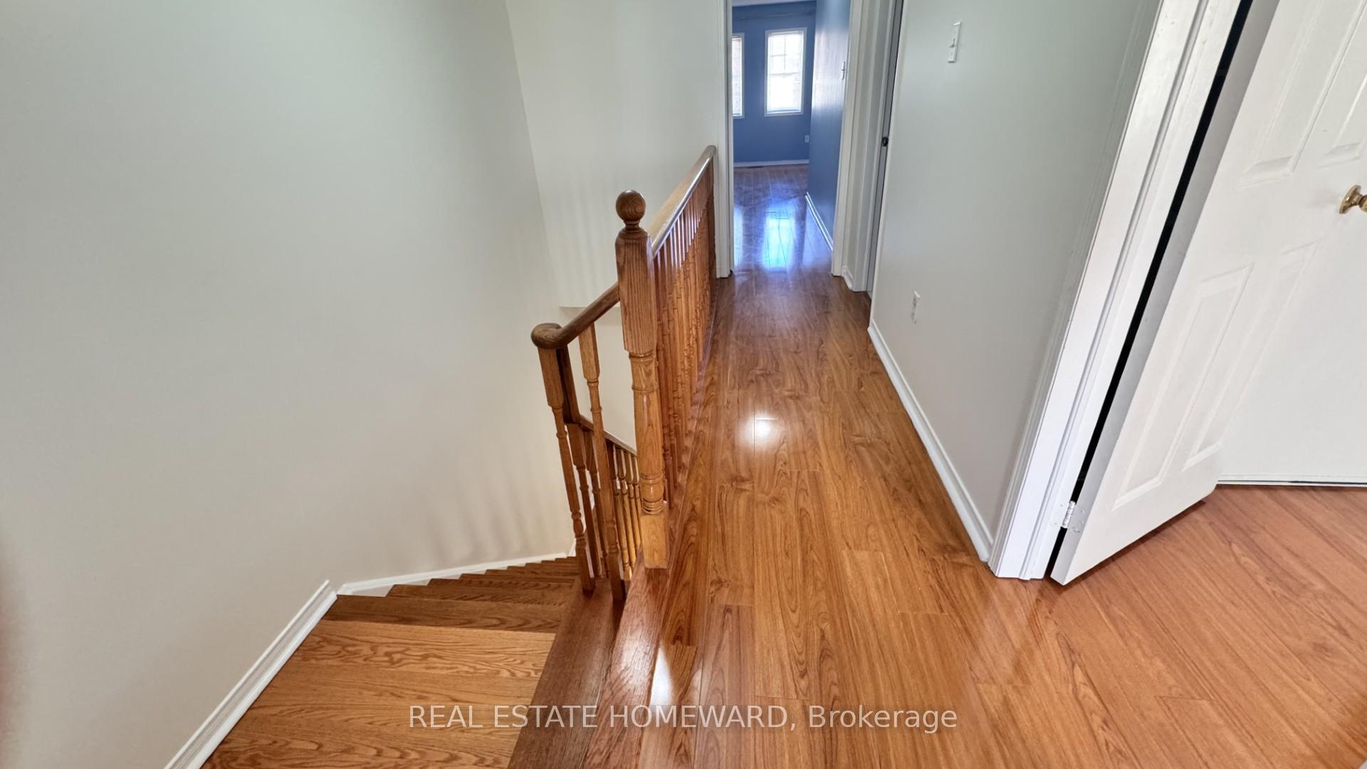 Photo 27 of 63 Billingsley Crescent, Markham, Cedarwood — HOMEH