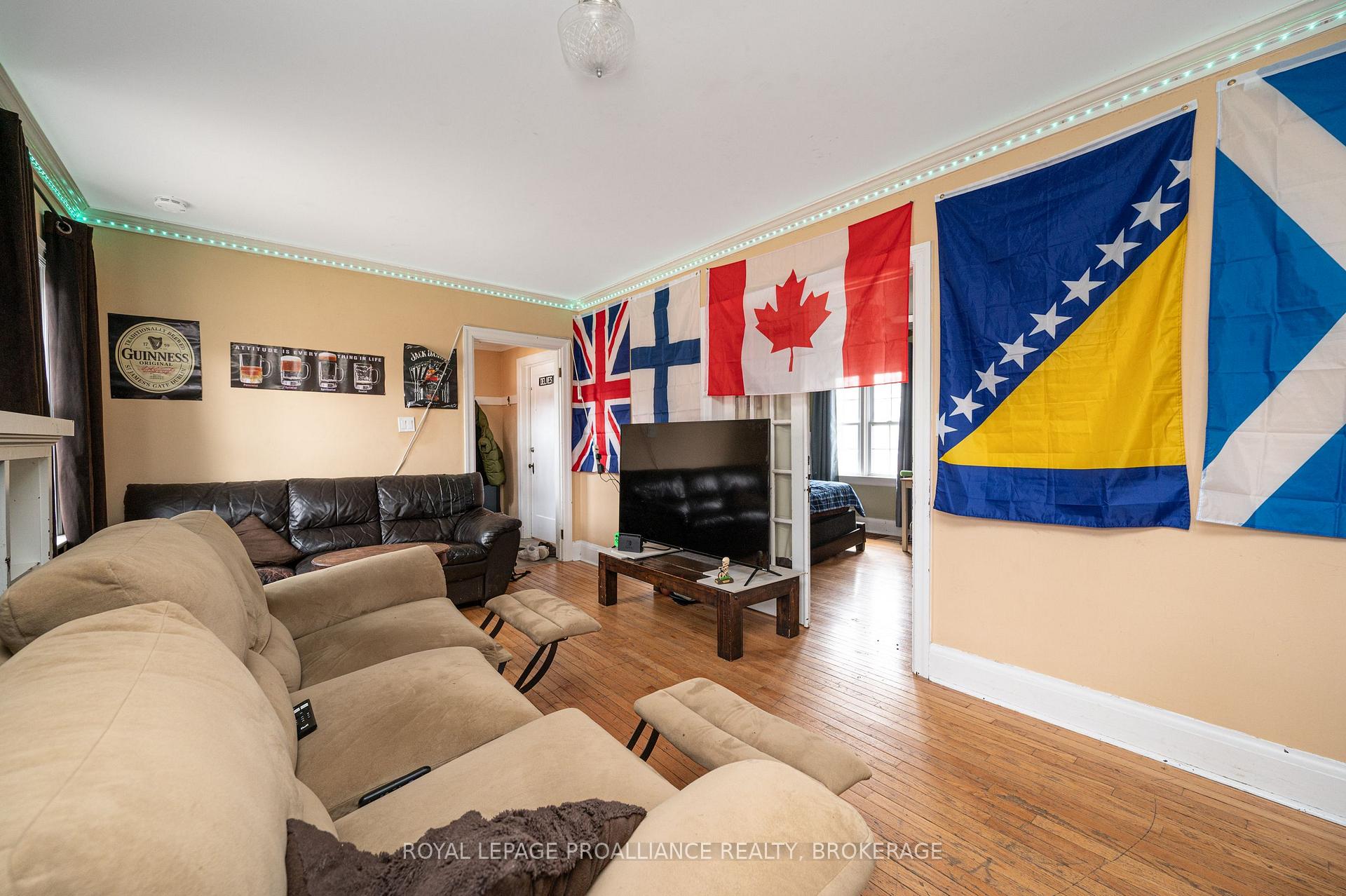 Photo 5 of 41 Mack Street, Kingston, Central City East — HOMEH