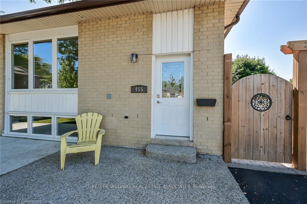 Photo 3 of Unit Upper, 455 Brigadoon Drive, Hamilton, Gourley — HOMEH