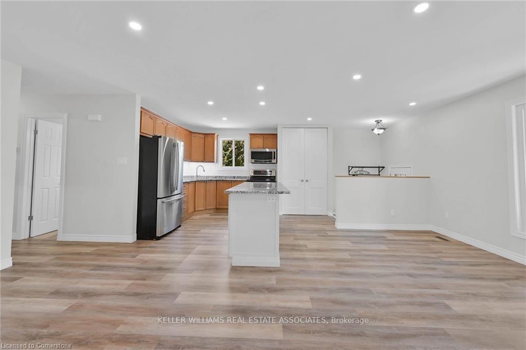 Photo 7 of Unit Upper, 455 Brigadoon Drive, Hamilton, Gourley — HOMEH